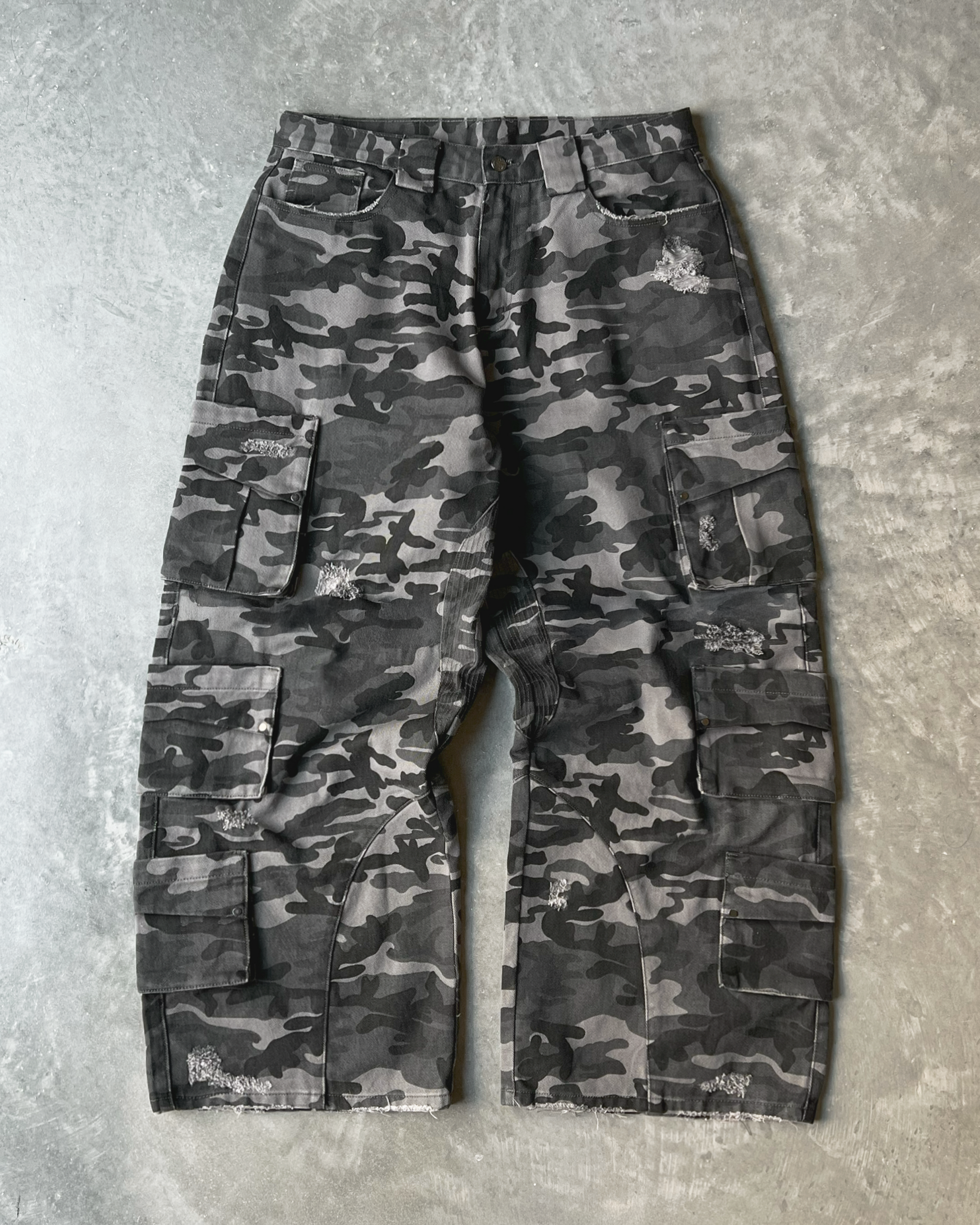 【NOT4NERD】Camo Incision Multi Cargo Sweat Pants ★ 2色 NOT4NERD】Camo Incision Multi Cargo Sweat Pants ☆ 2色