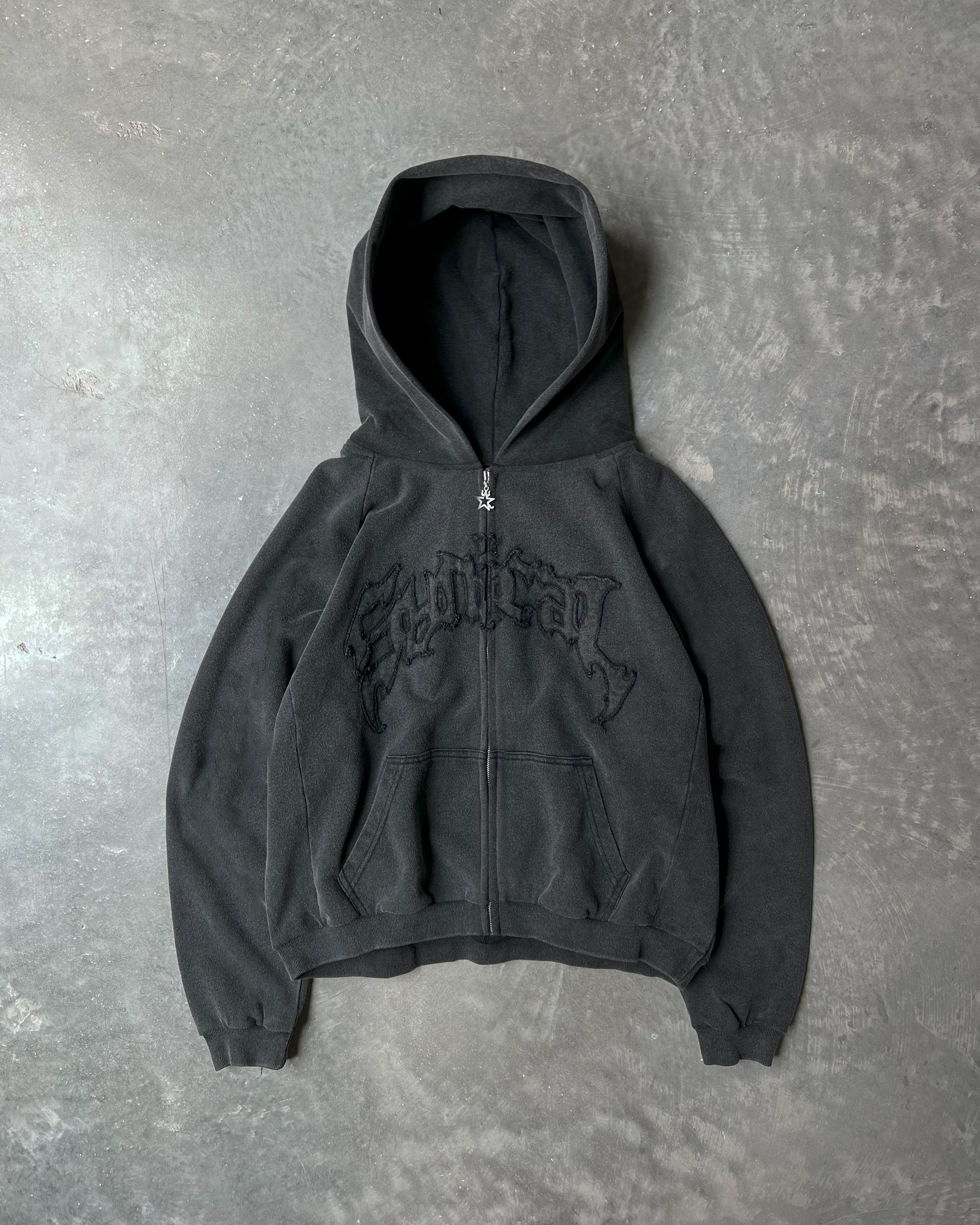 SYNICAL | stitches-zip-up-washed-black