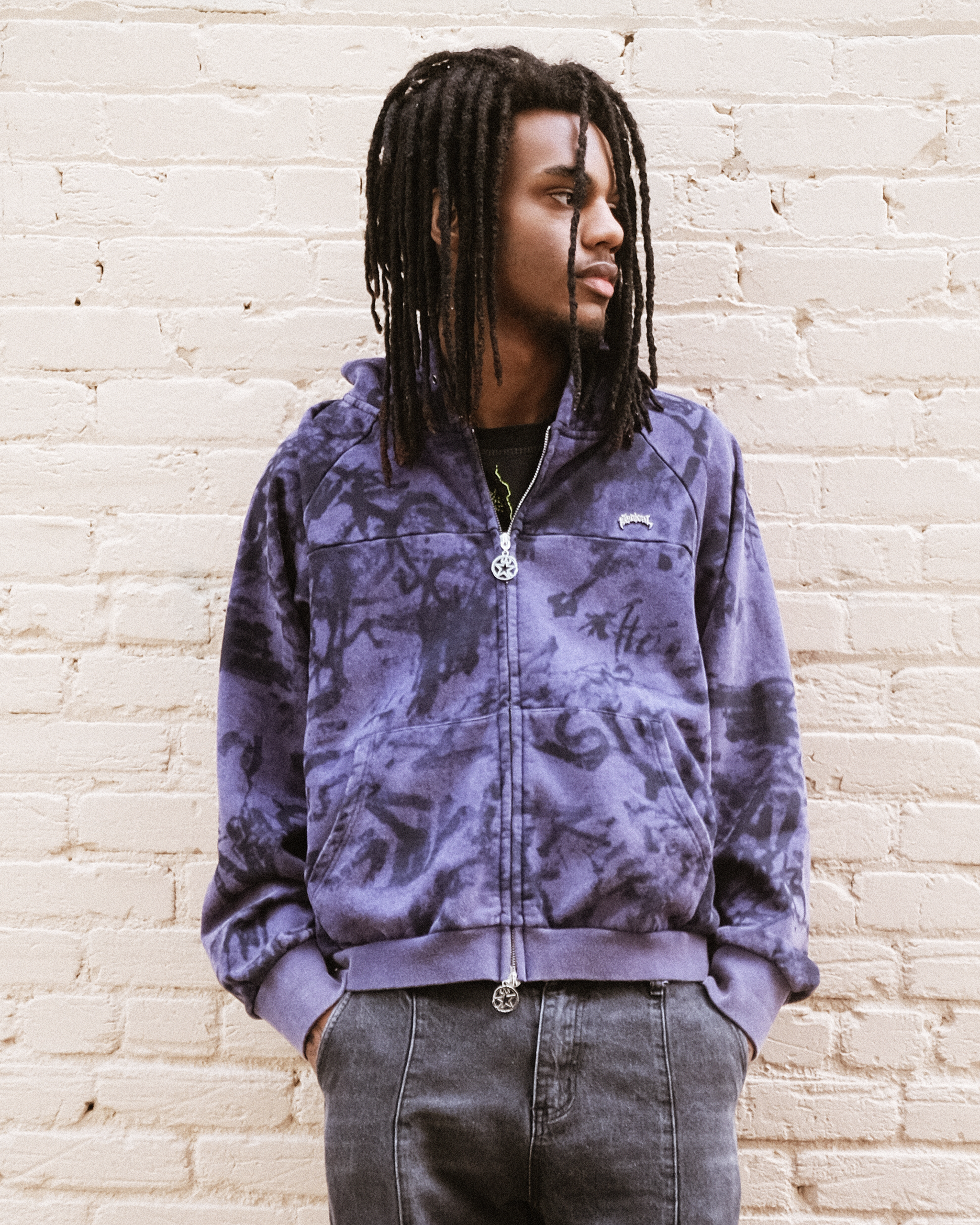 SYNICAL | graffiti-zip-up-midnight
