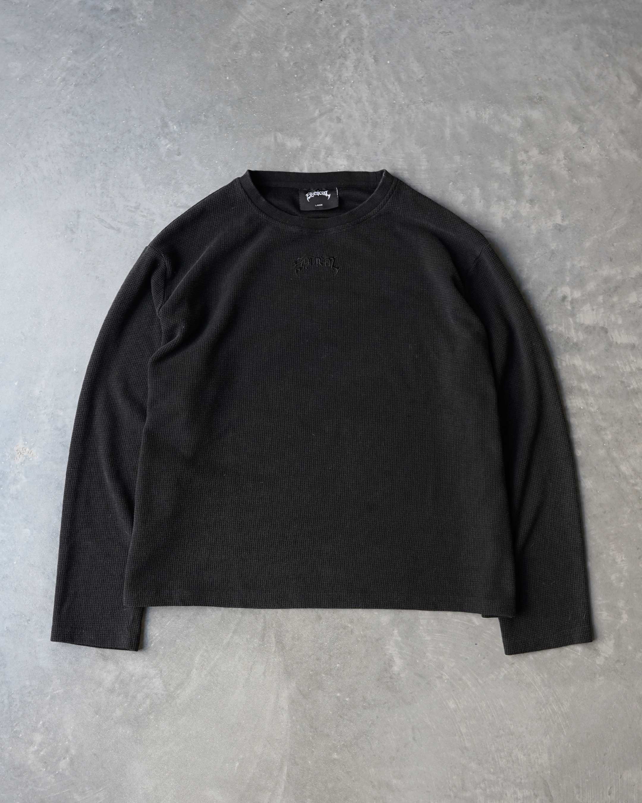 SYNICAL | uncuffed-vital-thermal-washed-black